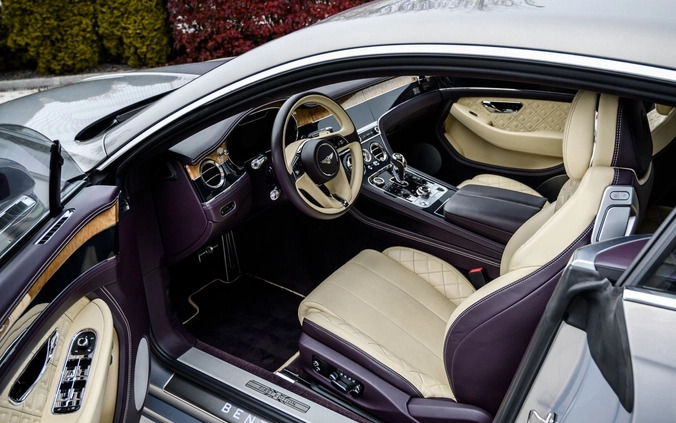 Bentley Continental GT cena 999000 przebieg: 60390, rok produkcji 2018 z Wołomin małe 254